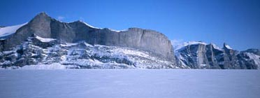 the chinese wall in sam ford fjord